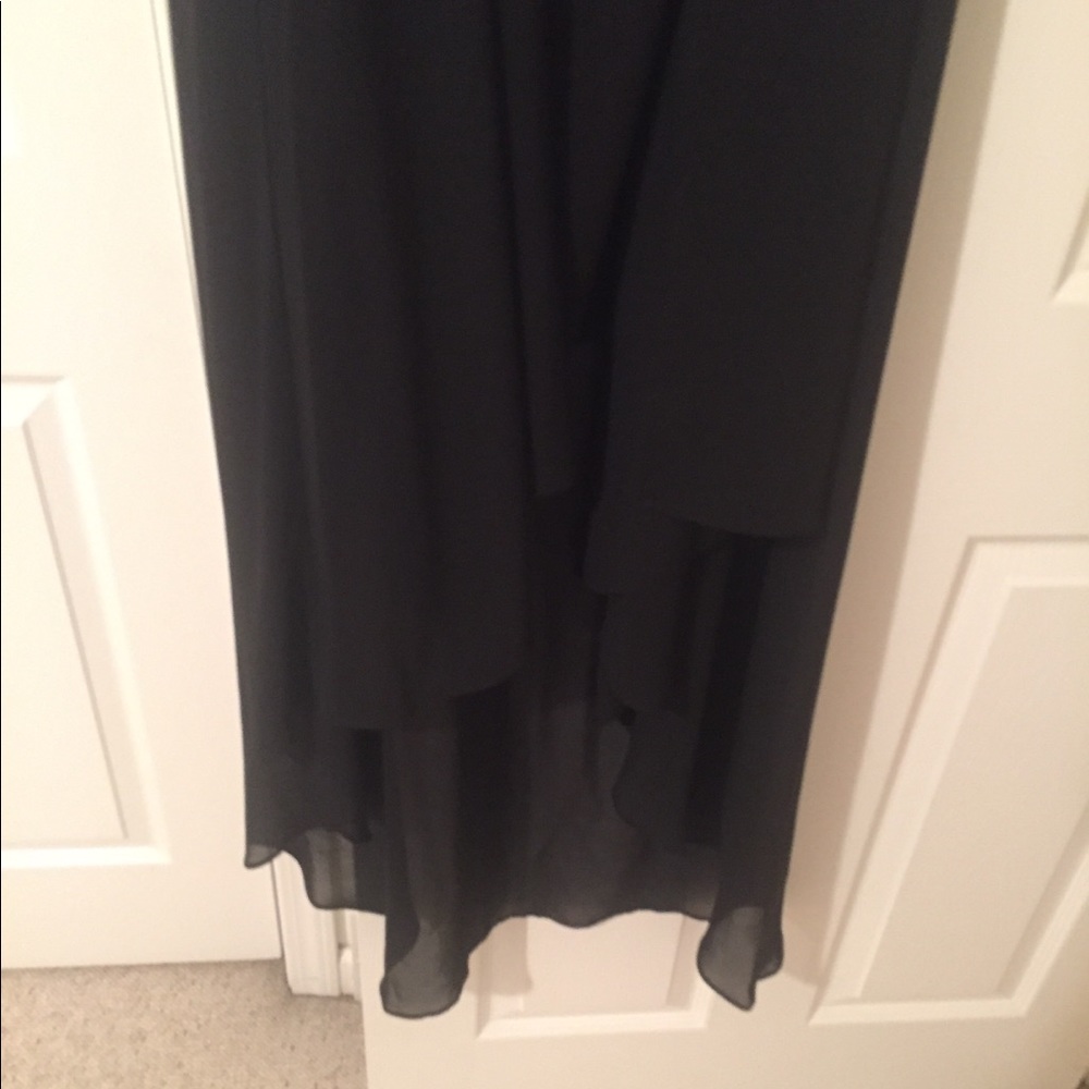 BNWT Sangria maxi dress with shoulder beading sz6 - Picture 3 of 7